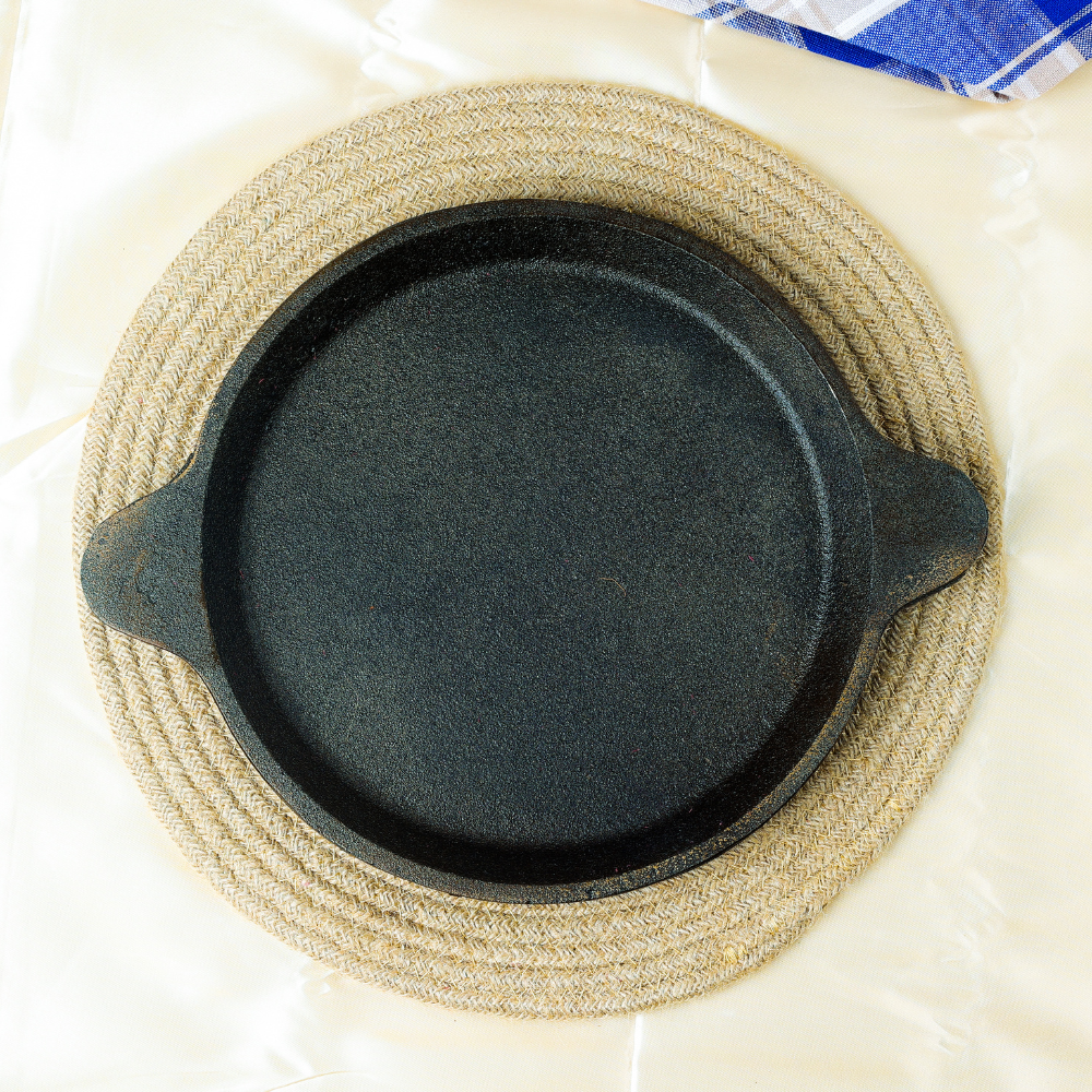 80s Cookware cast iron cookware cast iron tawa edge raised
