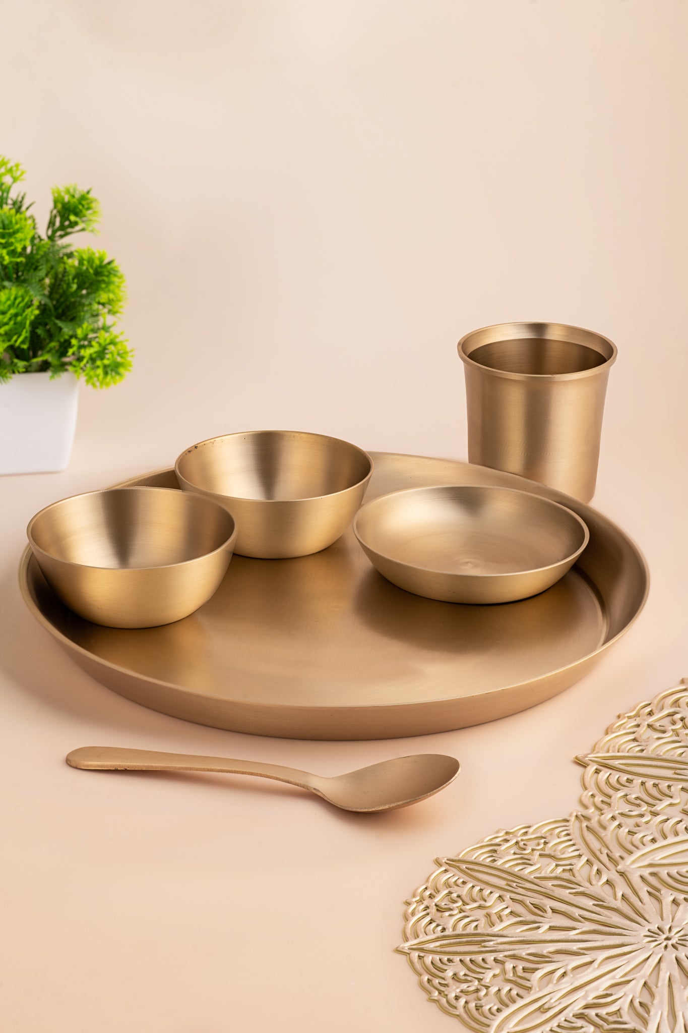 Kansa/Bronze Plate Hand-picked Product set of 6