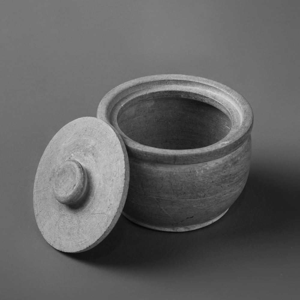 Soap Stone Traditional Curd Setter/ Storage Container Extra Large  (1000ml - 1200ml)