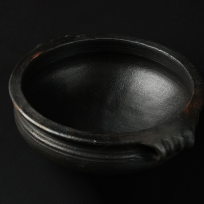 Blackened Clay Uruli Extra Large ( HOUSE DECOR - SUPER LARGE)