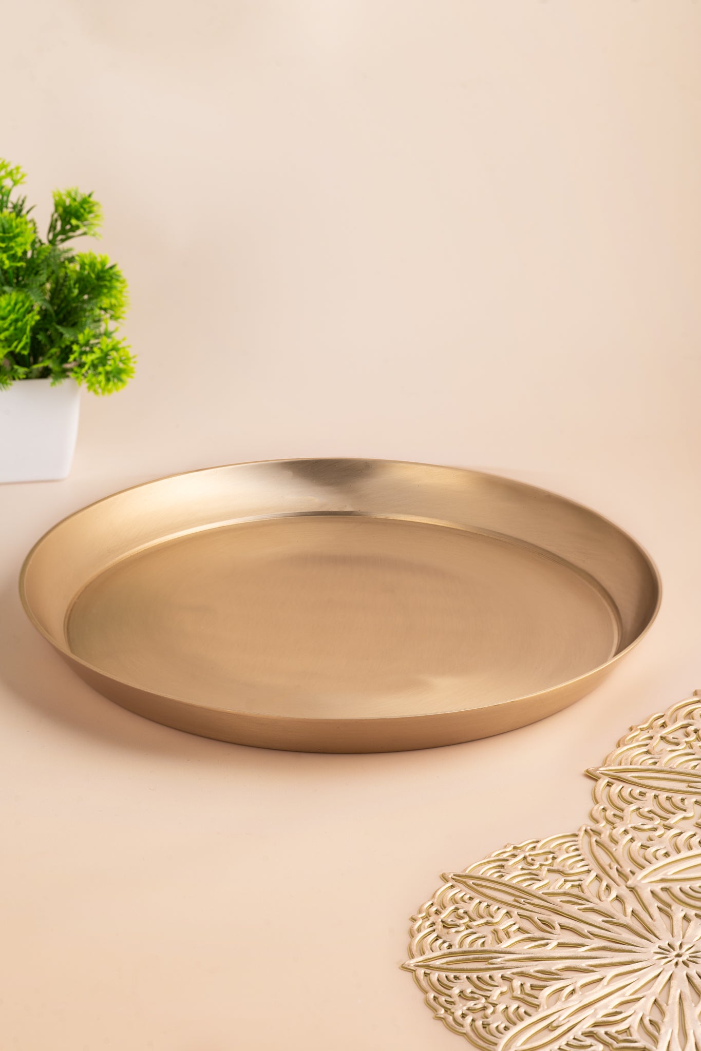 Kansa/Bronze Plate Hand-picked Product