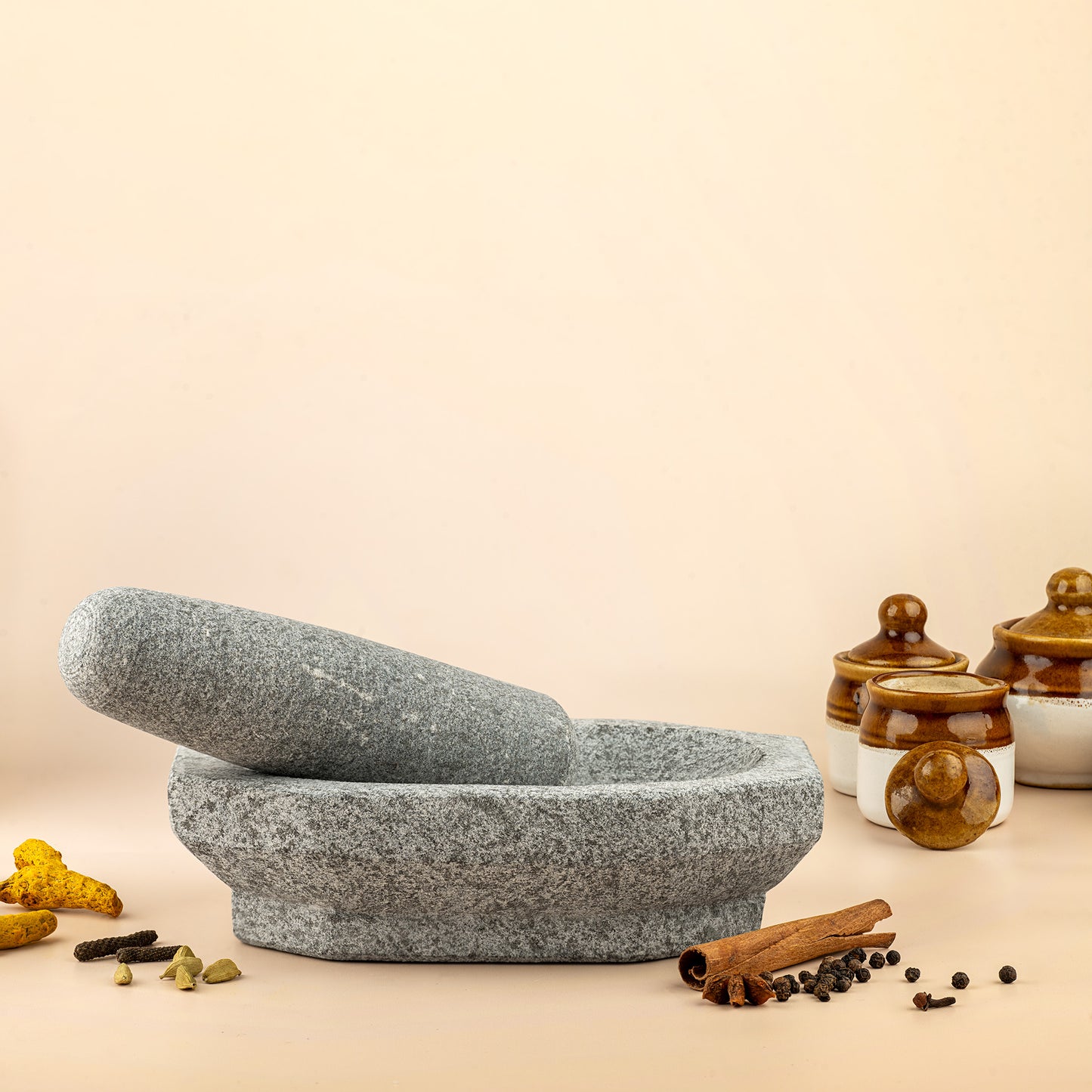 Mortar & Pestle (Kalvam/Ammikallu) – Uthukuli Stone