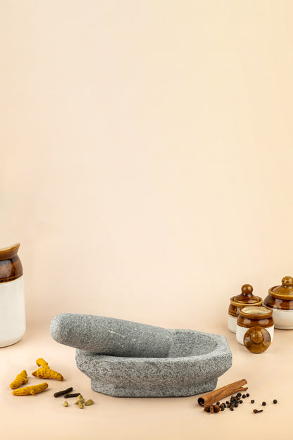 Mortar & Pestle (Kalvam/Ammikallu) – Uthukuli Stone
