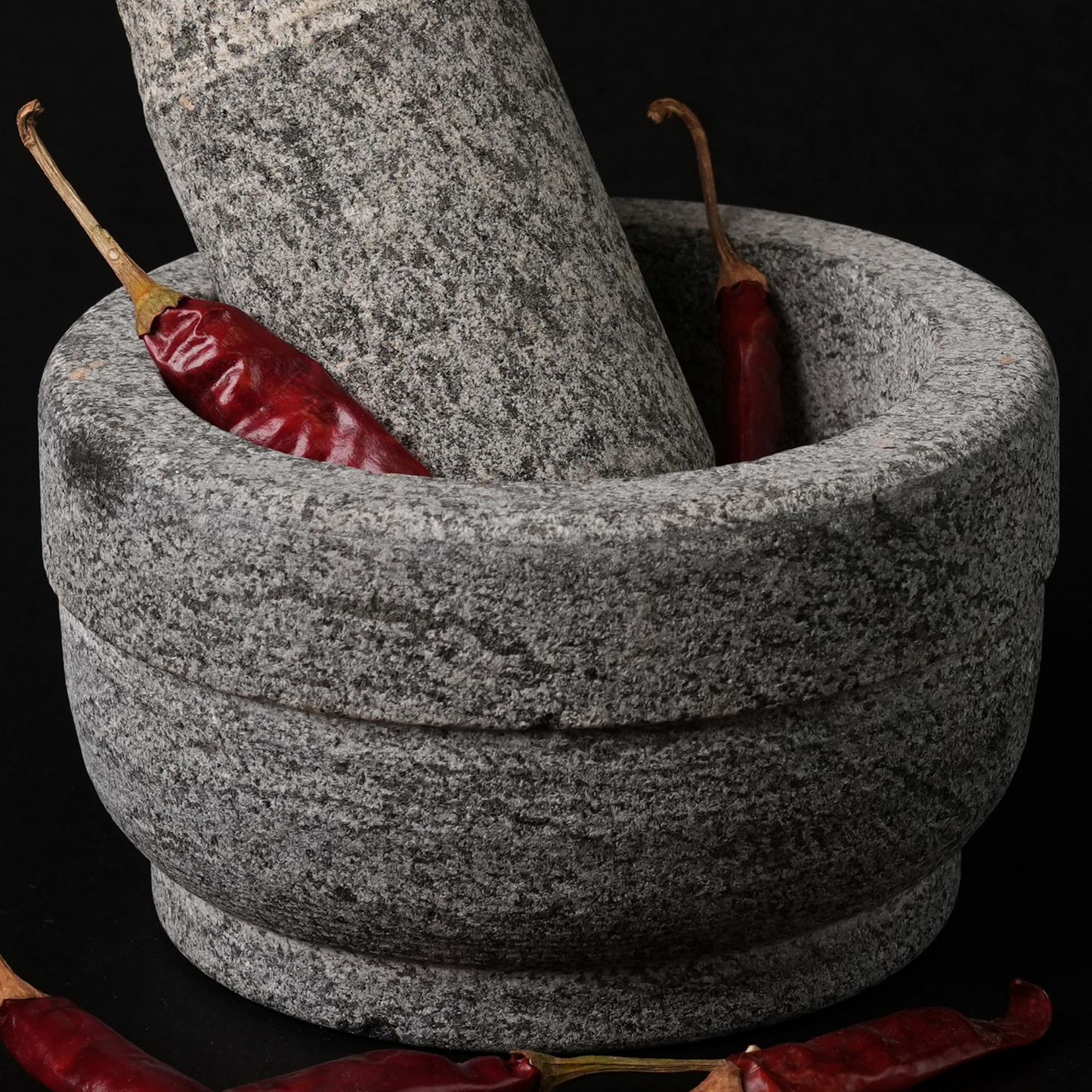 Premium Uthukuli Stone Mortar and Pestle (Circular)