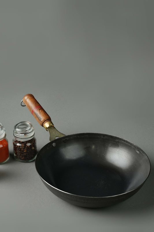 Pure Iron Flat Bottom Wok (9" Inches)