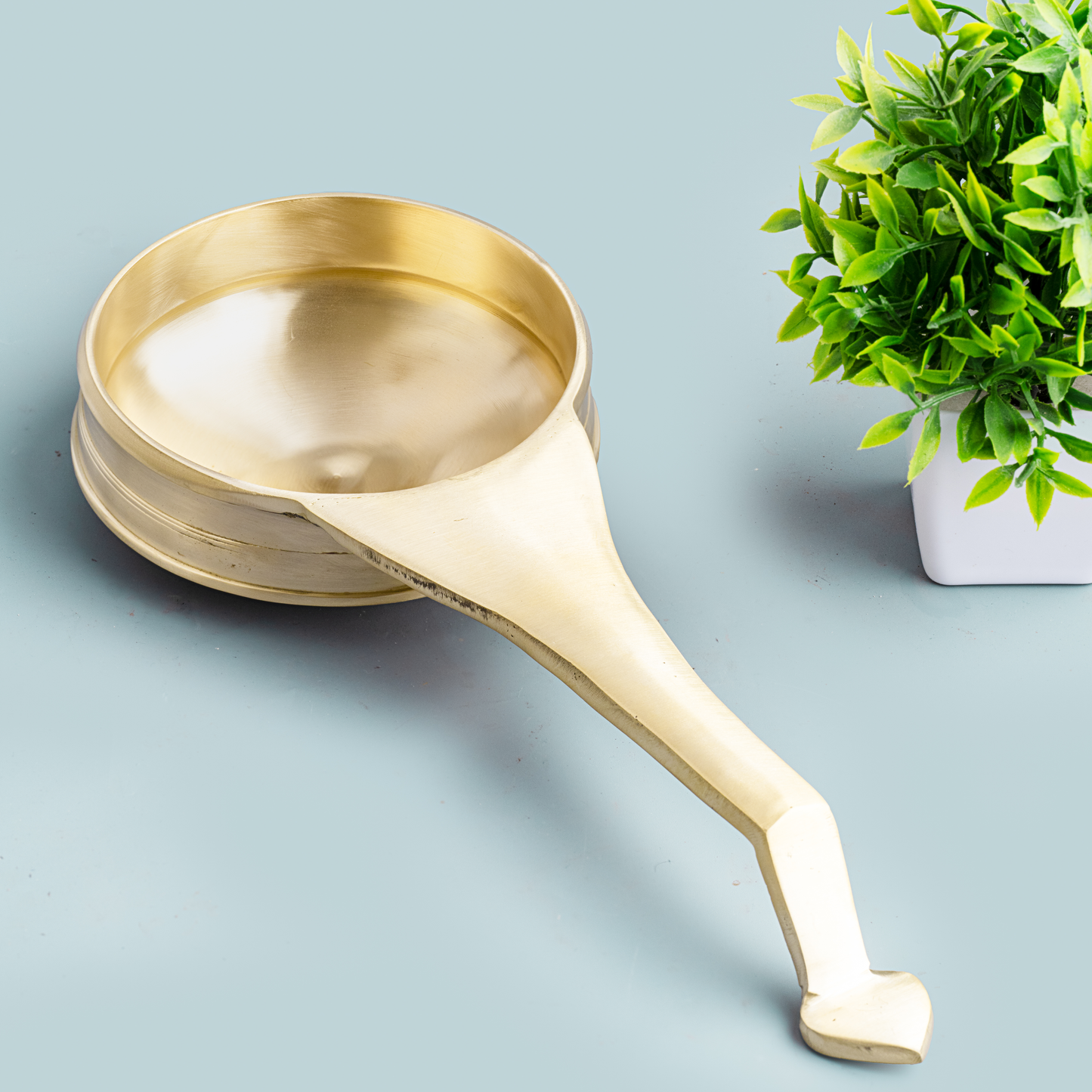 Traditional Bronze/Kansa Val Uruli - [Medium]